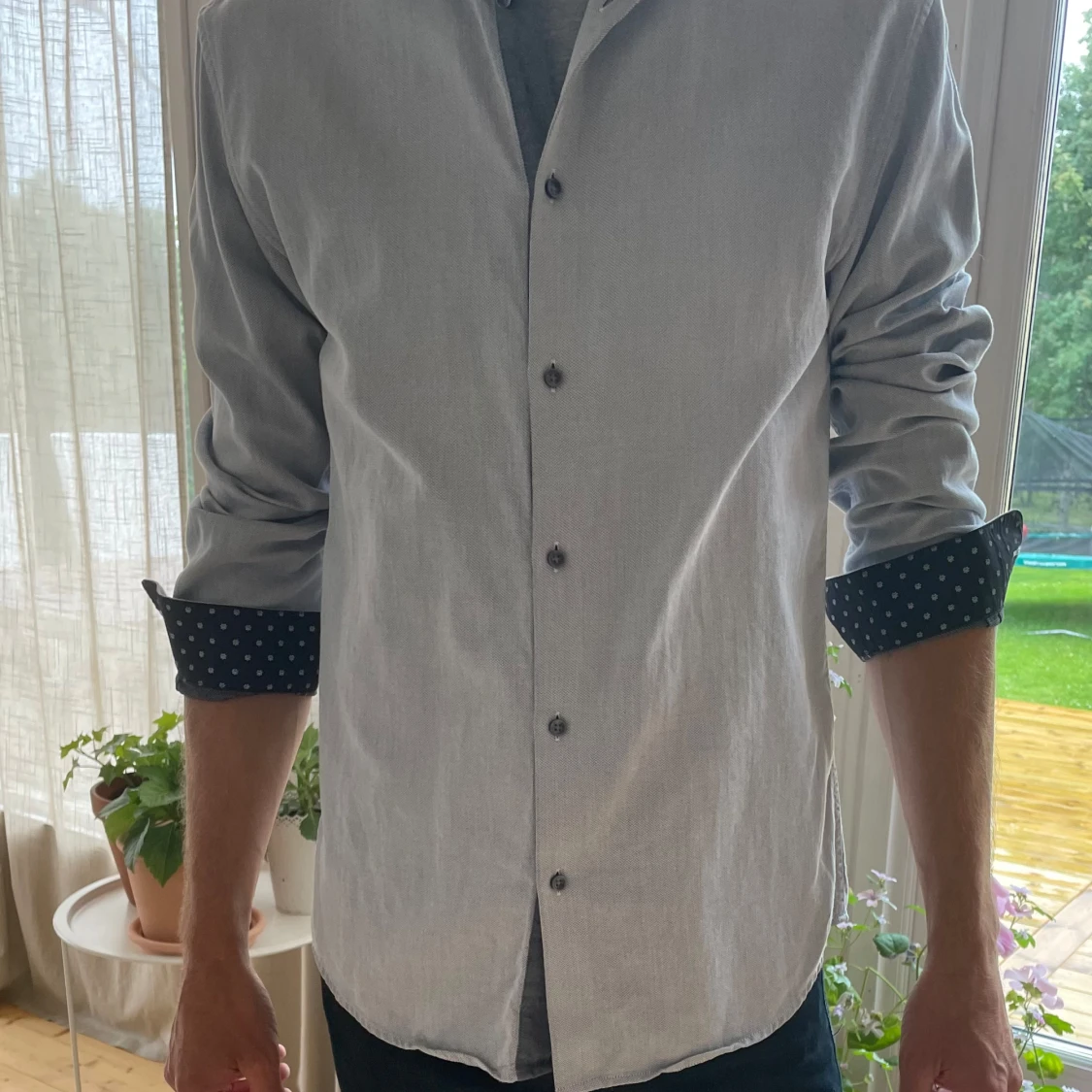 Vitgrå Skjorta - 90