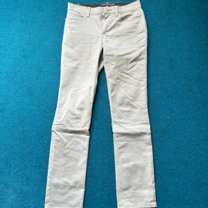Calvin Klein, Chinos - Calvin Klein chinos, Nyskick, Slim fit, 29x32