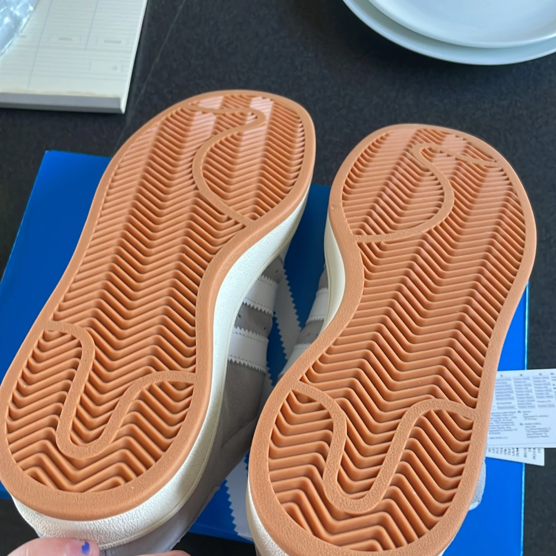 Oandvända Addidas campus 00s gråa  - 91