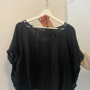 Söt blus  - Pruta om ni vill :) 