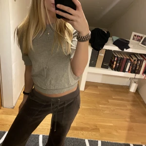 Zara tröja  - Så fin grå tröja från zara