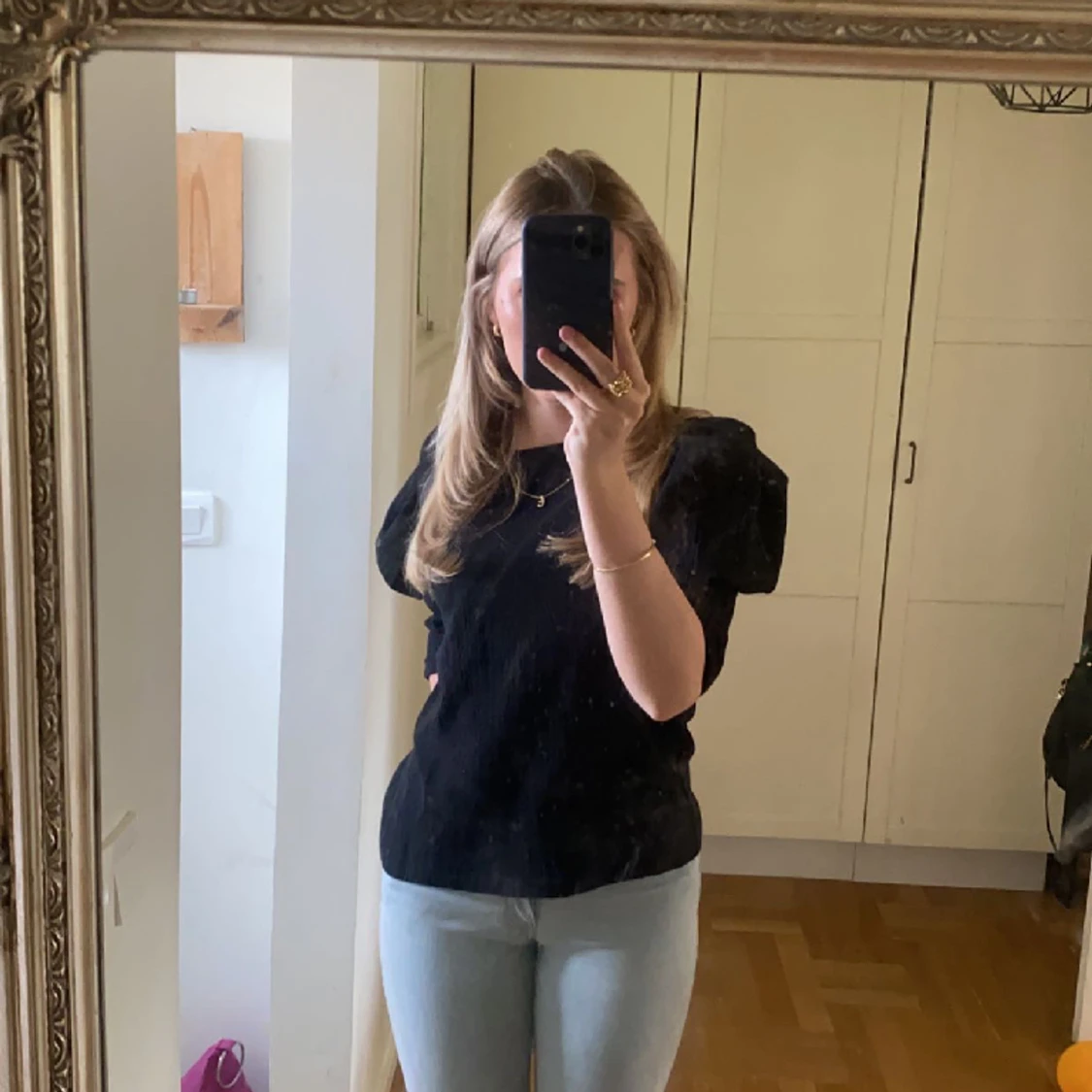 Superfin tshirt med puffärm - 90