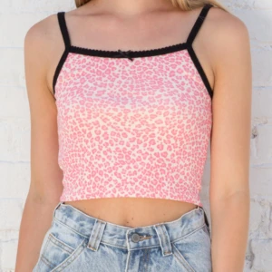 Brandy Melville linne - Rosa leopard linne från brandy Melville 