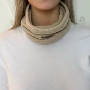 Beige buff - Beige🤎 cashemrebuff 349kr + 39kr frakt  