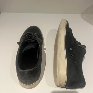 Lanvin - Bedöm skicket själv, kan gå ner i pris vid snabb affär. Vill få bort dom ASAP