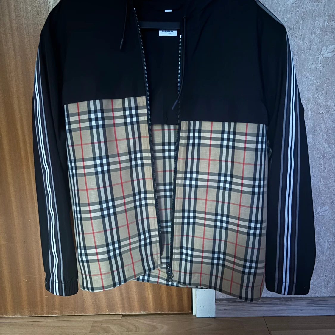 Burberry Jacket - 90