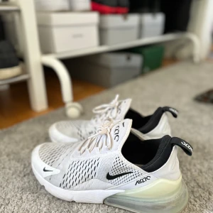 Nike skor - 270 Nike skor 
