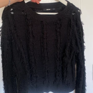 Tröja från bikbok  - Fin tröja från bikbok. Storlek m men passar även s 💕 möts i Göteborg eller fraktar 