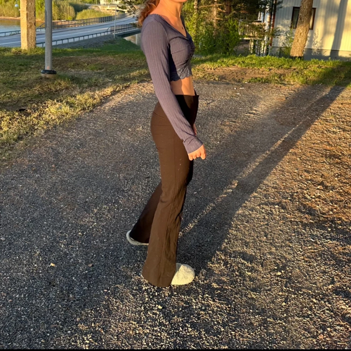 Blå tröja med spetskant - 90