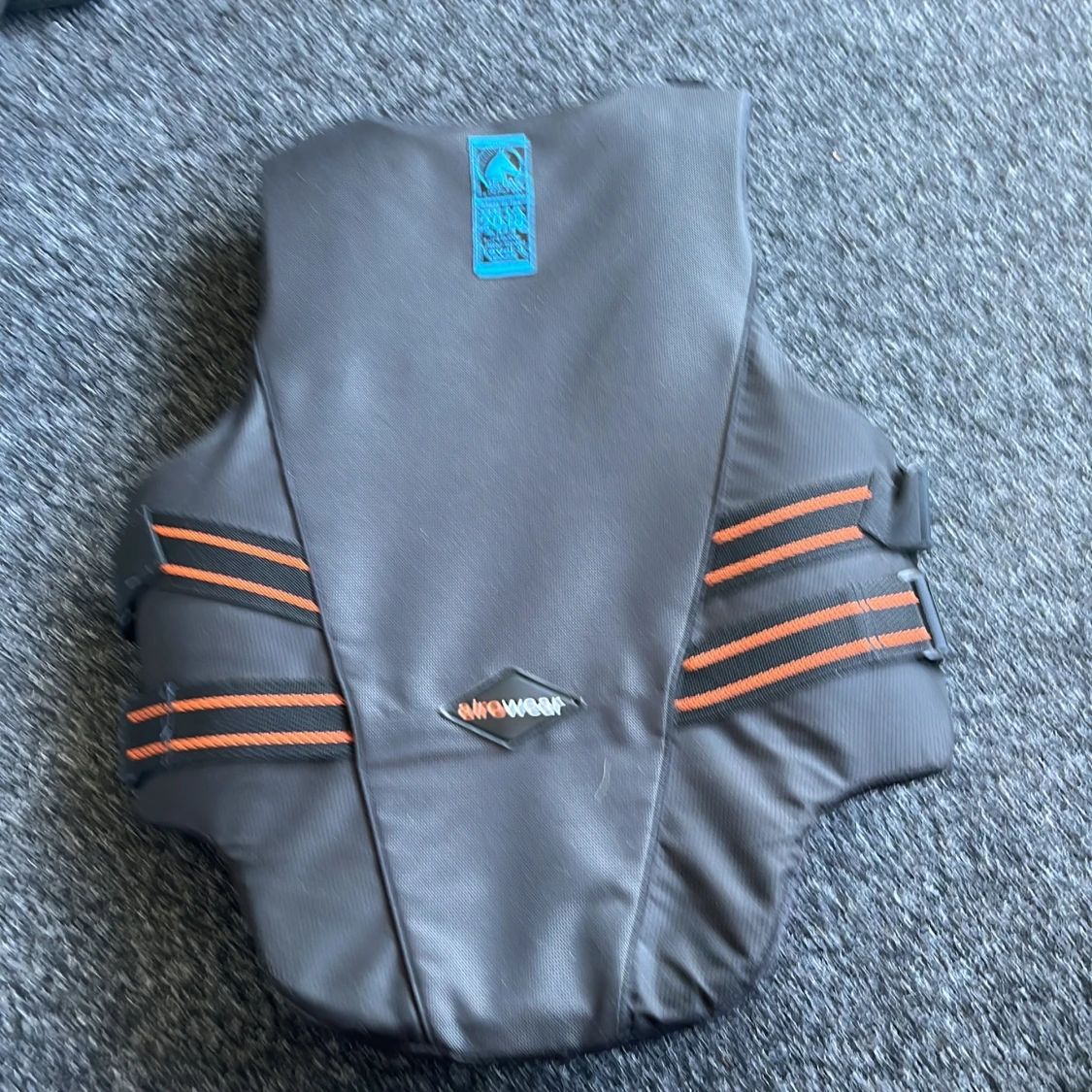 RIDVÄST, SOM NY - 90