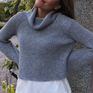 Stickad tröja - Supermysig grå stickad tröja