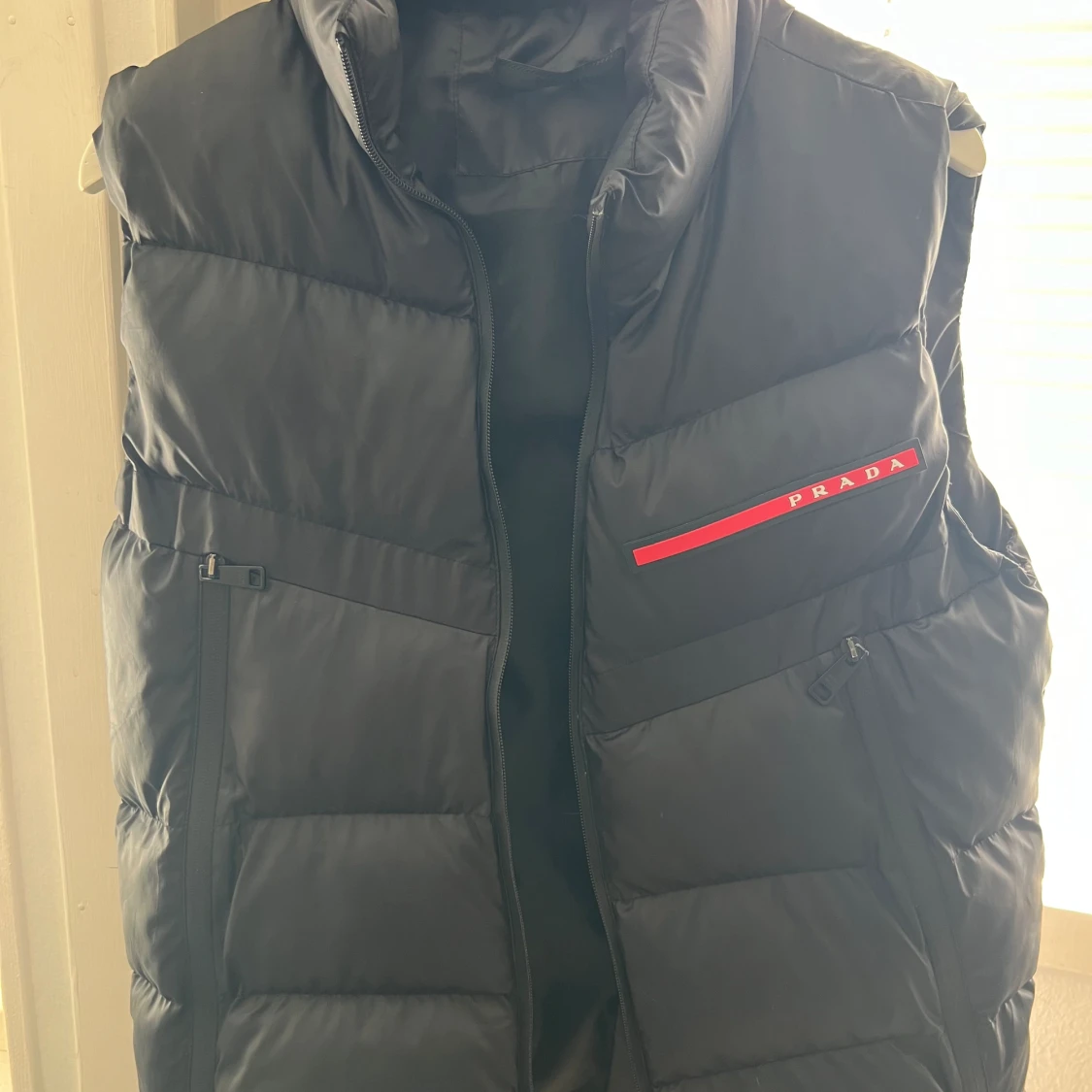 Prada väst