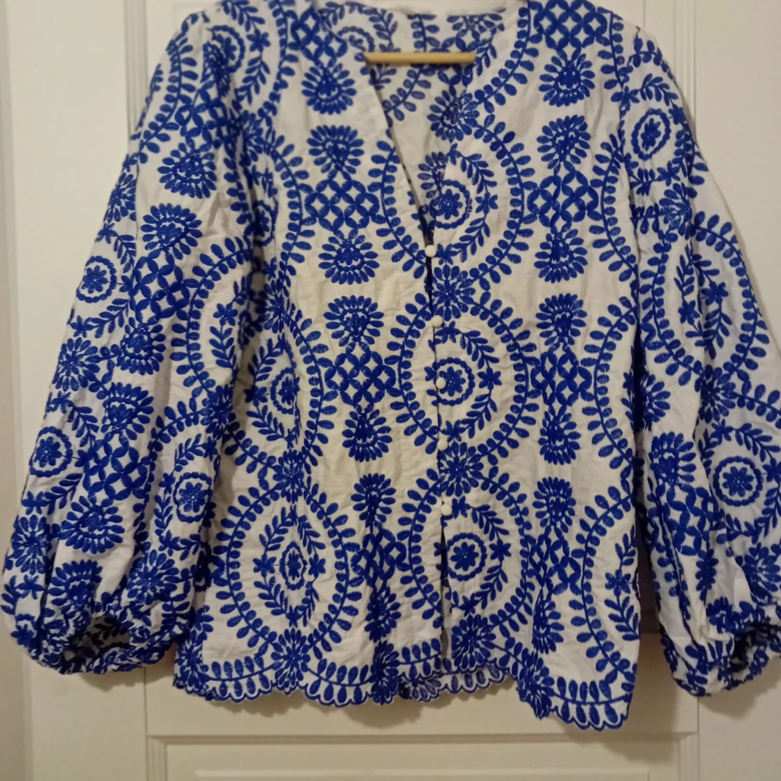 Blus/ tunn jacka - 90