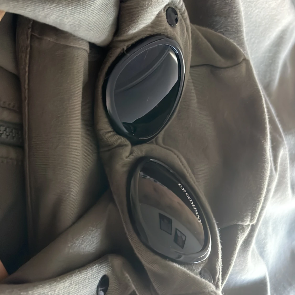 CP company hoddie  - 90