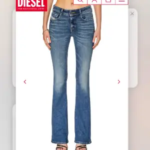 Säljer mina low waist jeans från diesel. Aldrig använt och lappen finns på! Köptes för cirka 2000 kr men säljer mina för 100kr