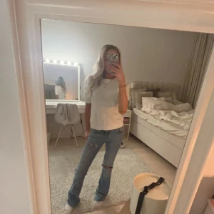 Stickad topp - inga defekter köpt från salt❤️