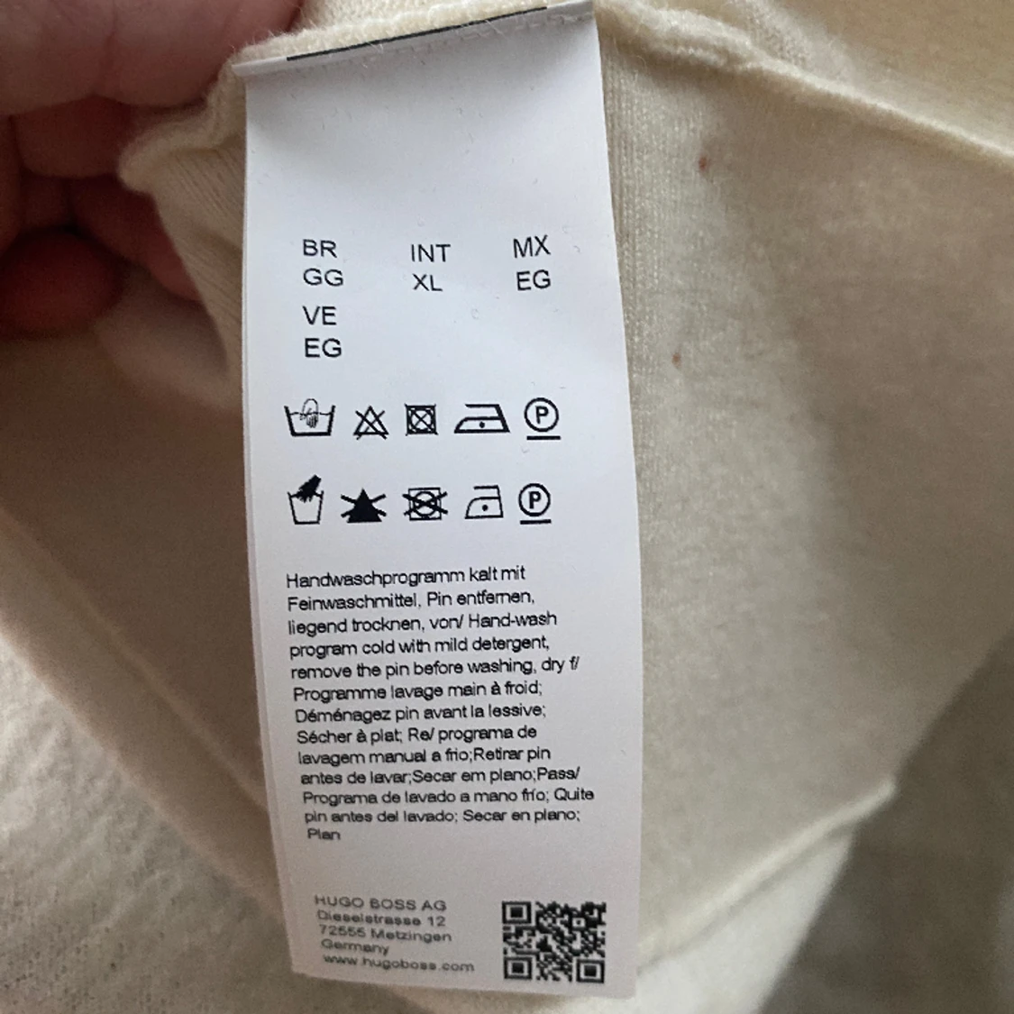 Hugo Boss cardigan - 91