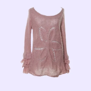 cool stickad tröja - jättefin stickad tröja från märket cream köpt på sellpy. säljer då den inte kommer till användning🎀