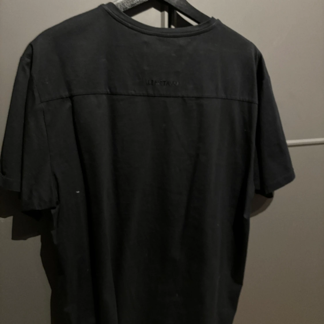 Svart limitato T-shirt  - 91