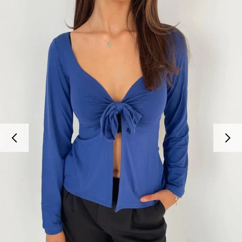 Snygg topp från design by si som heter maddy blouse i färgen blue. Säljes pga jag inte använder den längre😇 i nyskick!. Blusar.