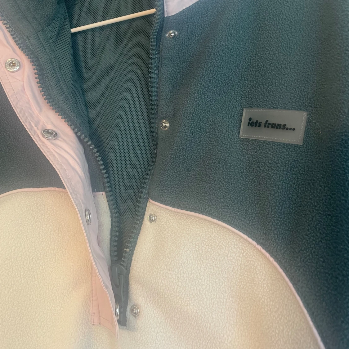 Urban Outfitters sweatshirt - 91