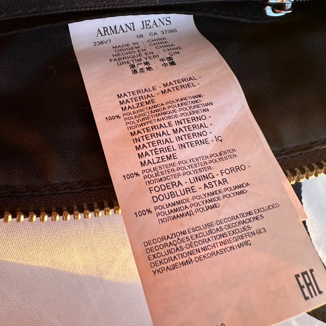 Armani jeans axelremsväska - 91