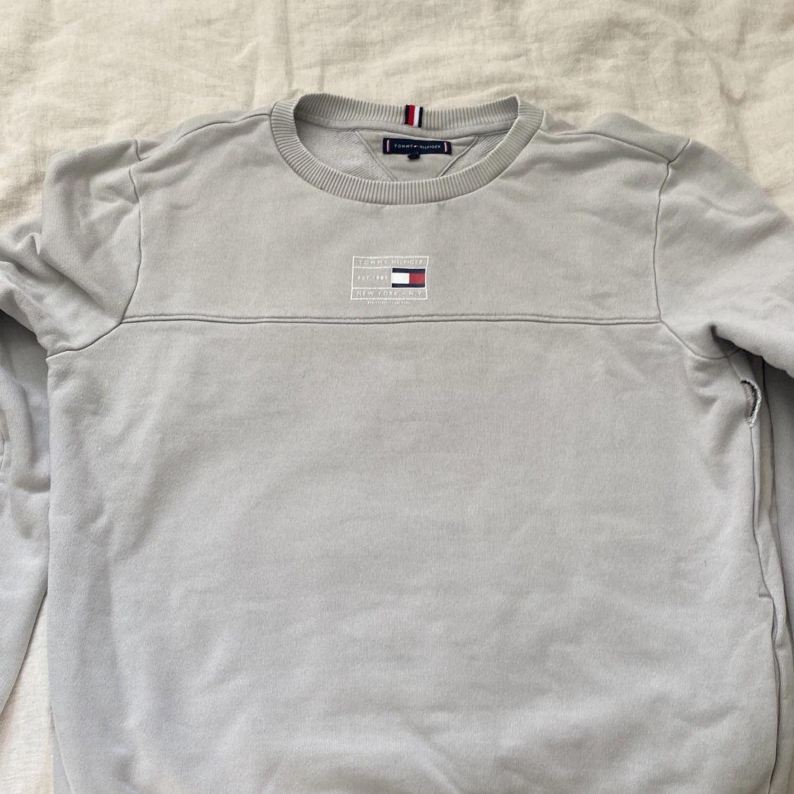 Tröja från Tommy Hilfiger