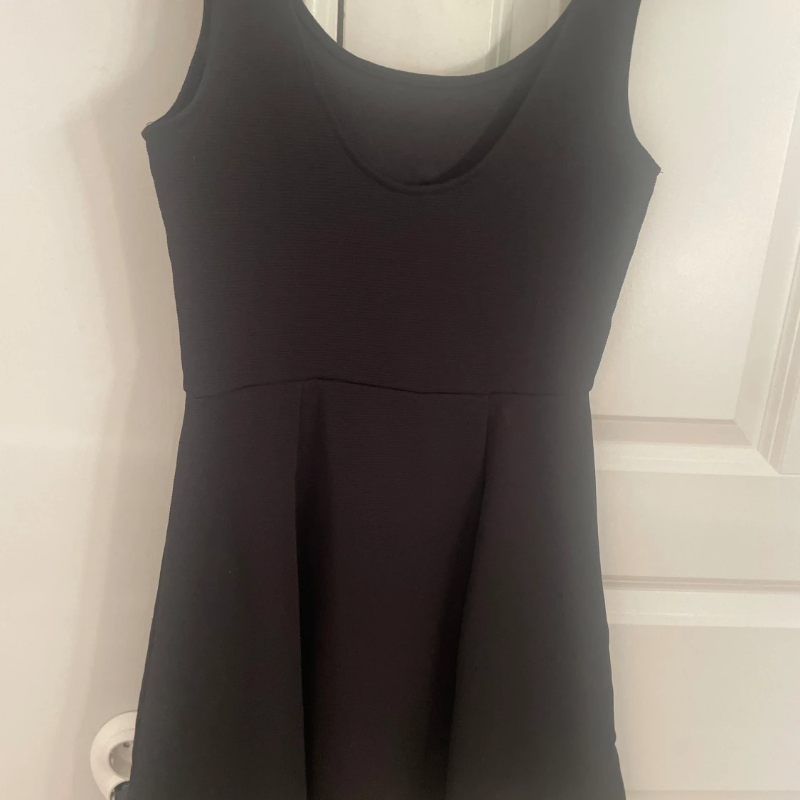 svart klänning - 90