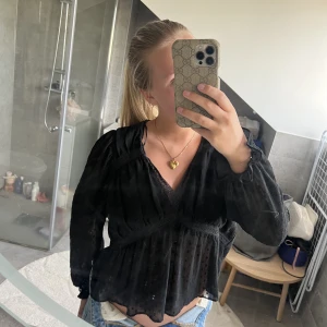 Zara topp  - Super fin zara topp med mönster 