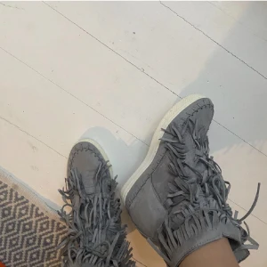 Frans skor  - Så snygga kilklackar💕💕