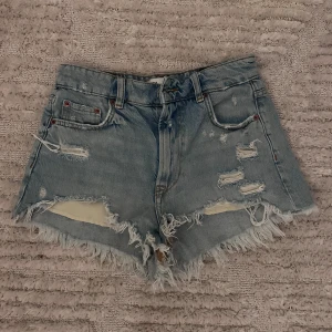 Zara shorts - Jätte snygg zara shorts som inte används. 