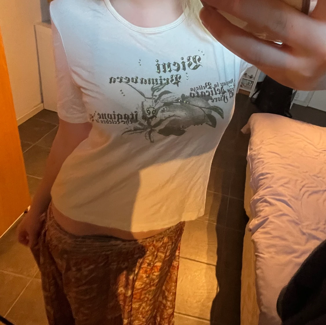 t-shirt med rhinestones  - 90