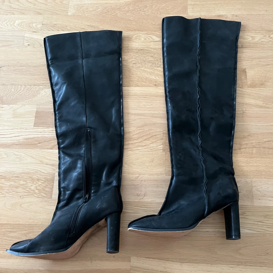 Knähöga boots - 90