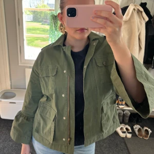 Vår/ Sommar jacka - super fin!!