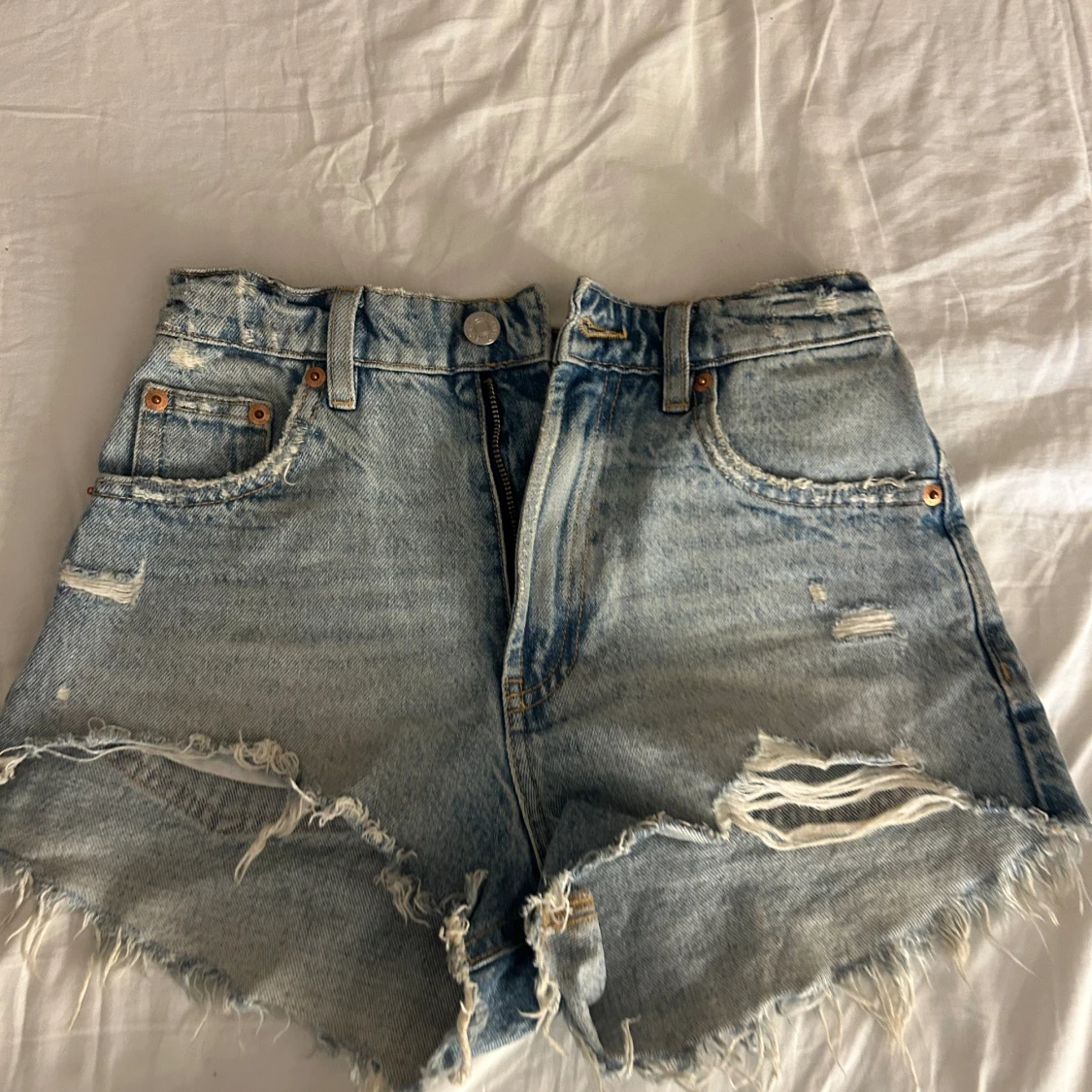 Jeansshorts från Zara - 90