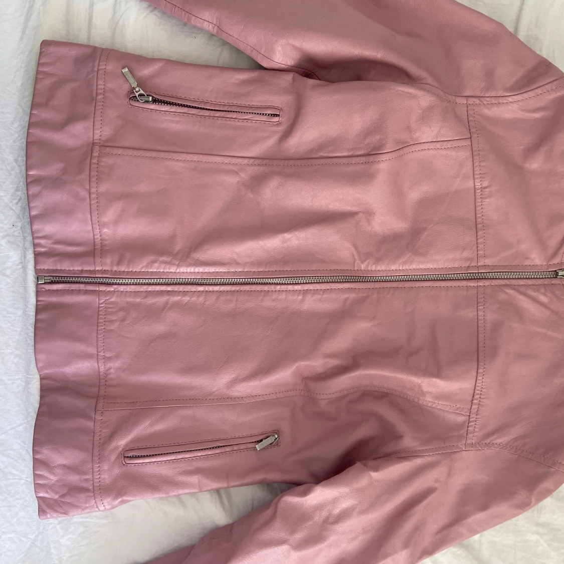 Rosa Bikerjacka - 90