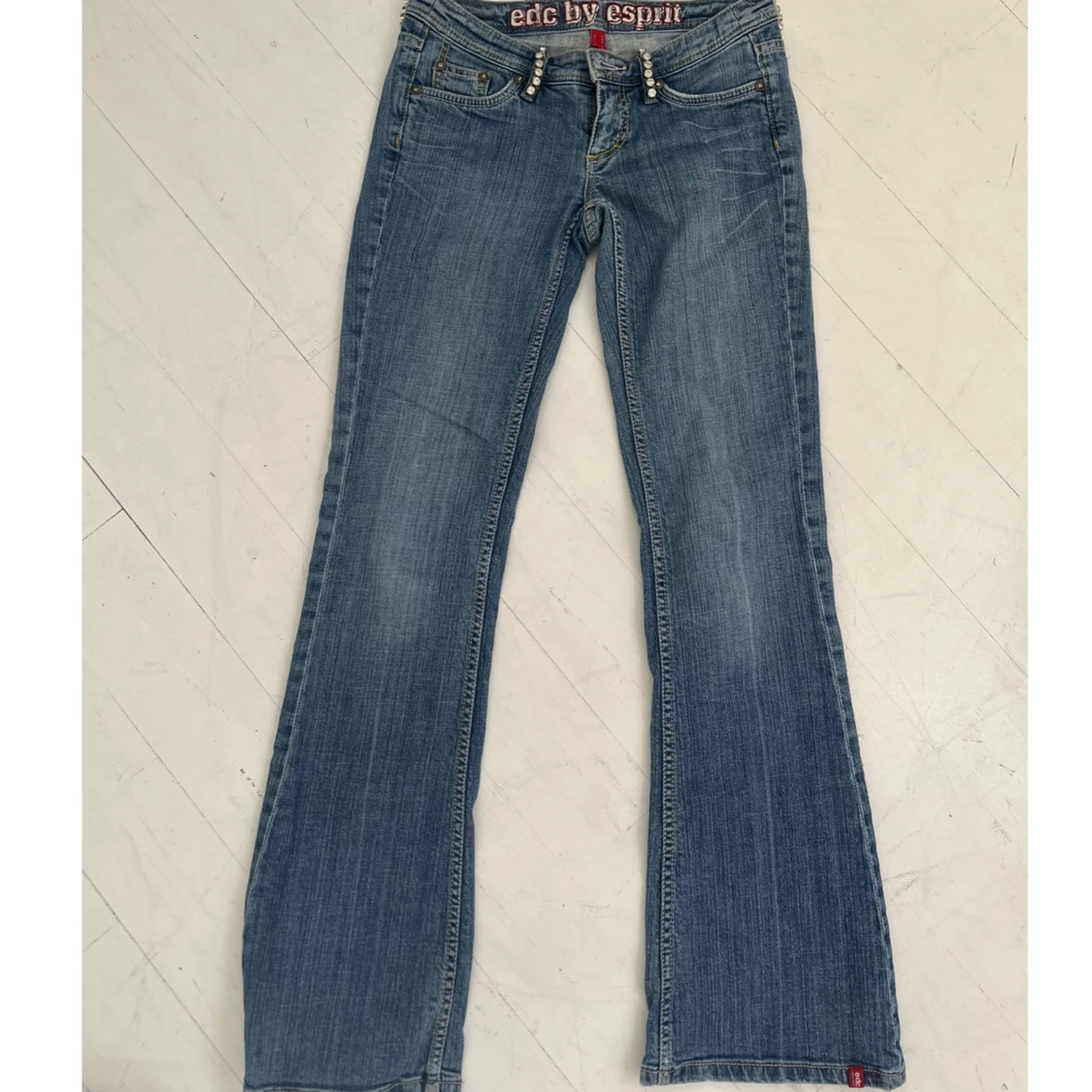 Coola jeans med diamanter  - 91