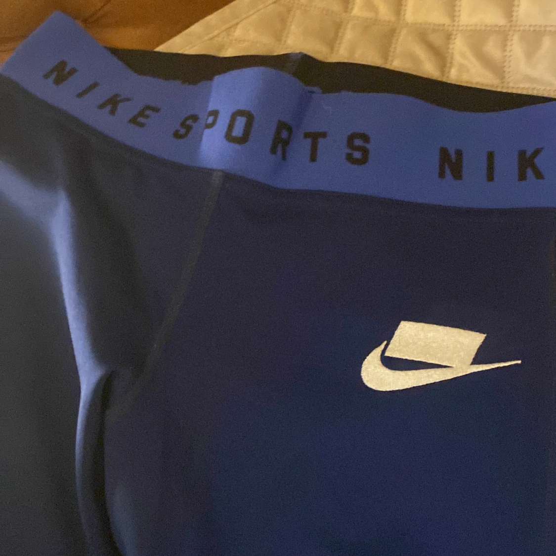 Nike träningstights i fint skick! - 90