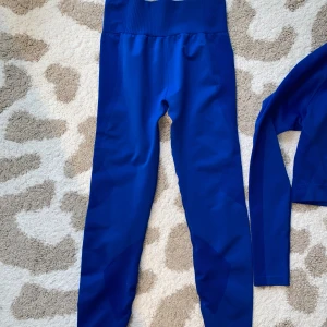 H&M sport move tights - H&M sport move tights