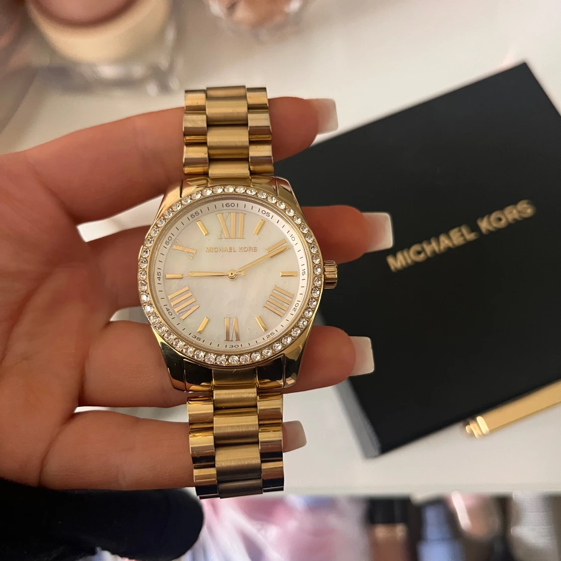 Michael kors klocka  - 90