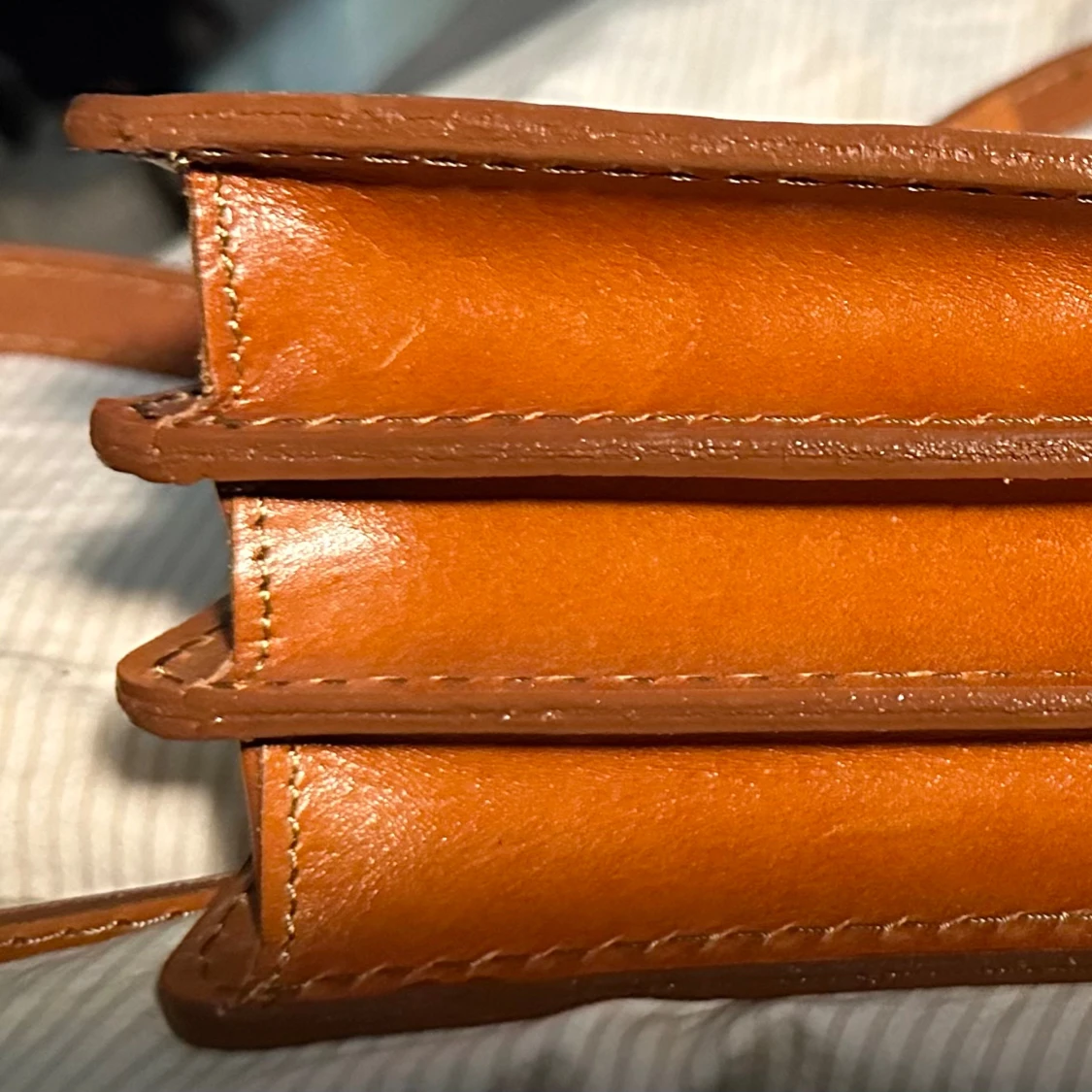 Brun retroväska i äkta skinn, Vera Pelle - 92