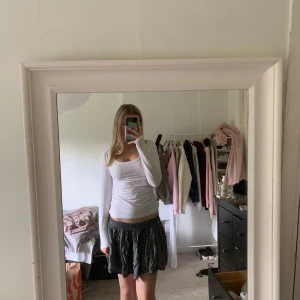 Brandy Meviline kjol - Kjol från brandy meveline, kort i längden, one size, knappast använd