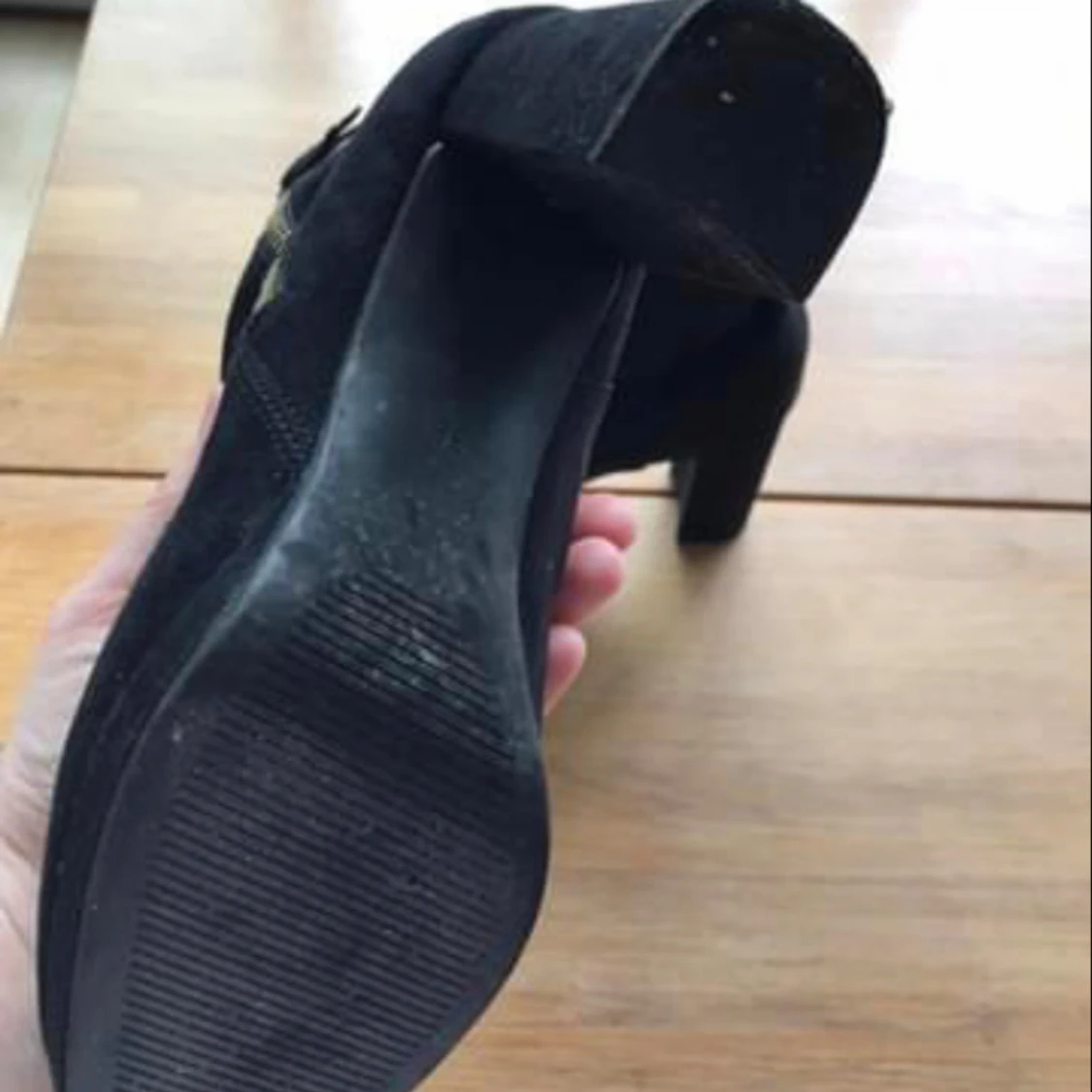 H&M - Str 36 - 75kr - 91