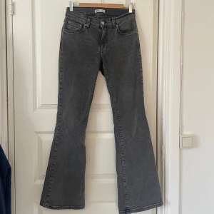 Bootcut jeans - I superfint skick 🤎 lågmidjade bootcut