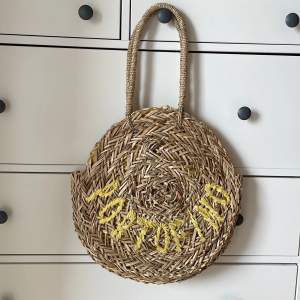 Carpisa straw bag Used but in good condition  40*40 cm 