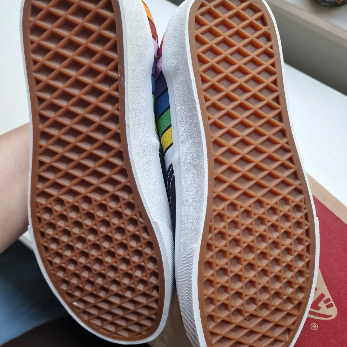 Helt nya Vans Authentic 36,5 storlek Authentic rainbow - 92