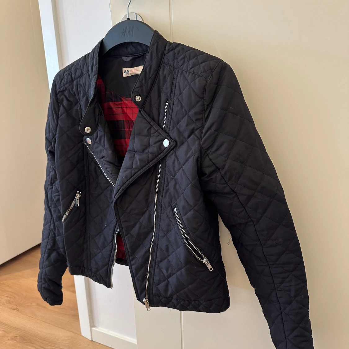 Svart kort jacka 🖤 - 90