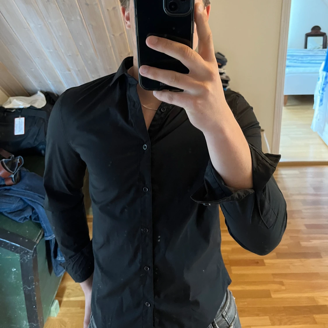 Svart skjorta - 91