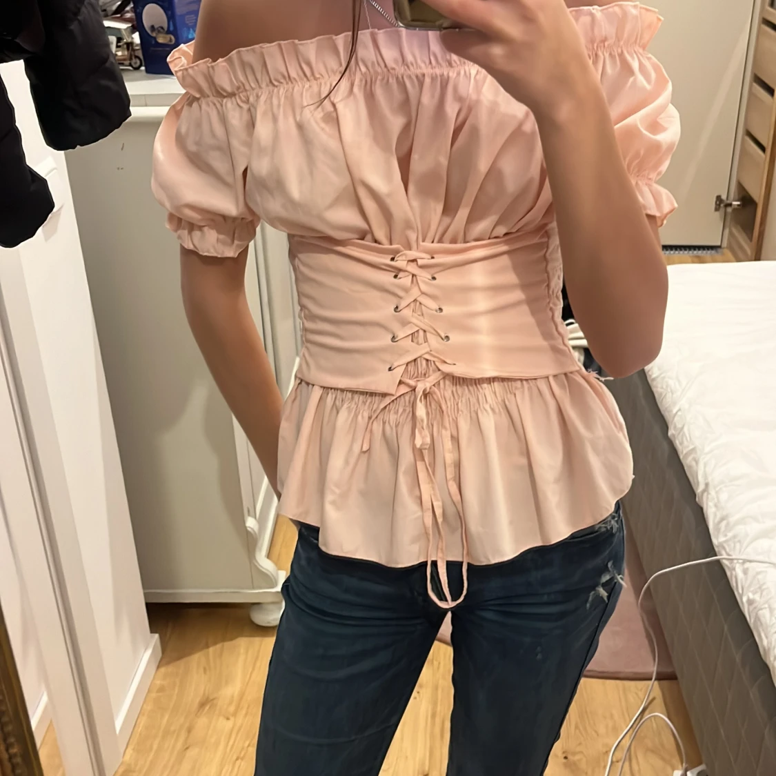 Topp med snörning  - 90