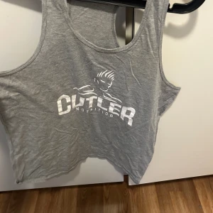 Tränings linnen - Olika linnen allt från M-XL Skriv ett dm för pris per och storlek för intresse av någon